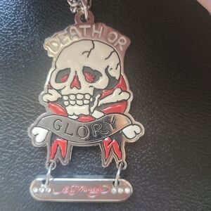 Ed Hardy Death or Glory Skull Pendant Necklace, VGUC